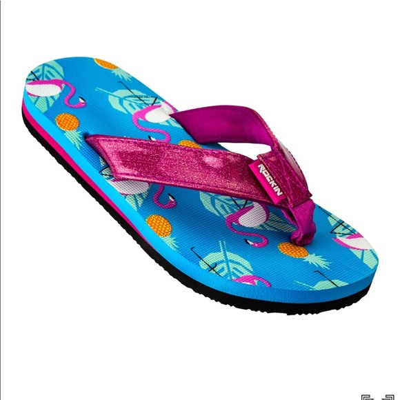 girls flamingo flip flops